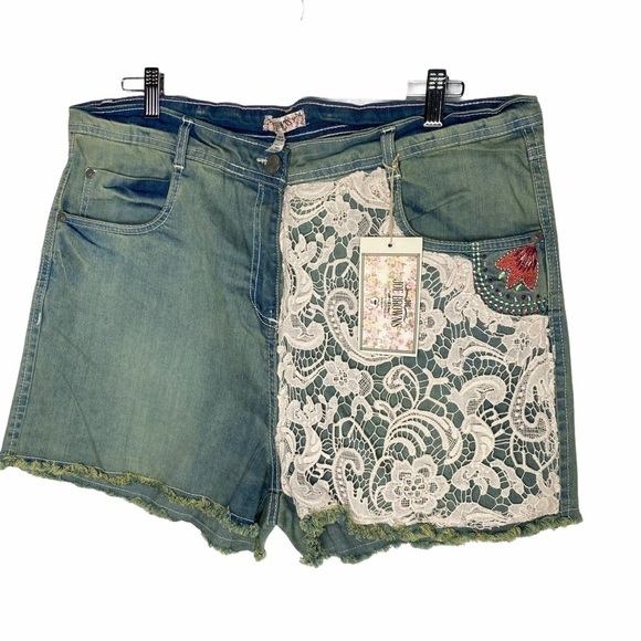 Festival Denim and Lace Short 90’s Y2K - Picture 1 of 15